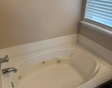 1032 Sw 158th Street - Photo Thumbnail 19