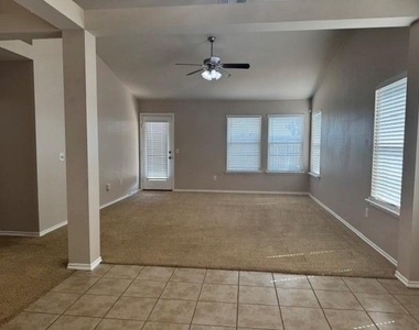 1032 Sw 158th Street - Photo Thumbnail 6