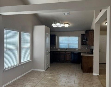 1032 Sw 158th Street - Photo Thumbnail 7