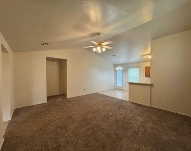1116 Brandywine Lane - Photo Thumbnail 3