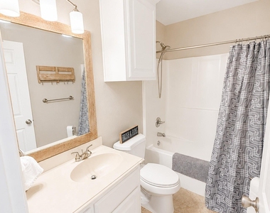 1411 West Street - Photo Thumbnail 8