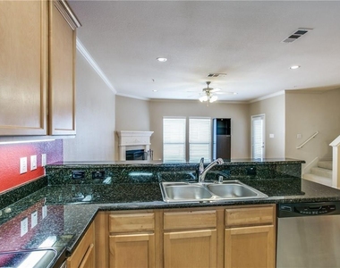 2415 Stutz Drive - Photo Thumbnail 6