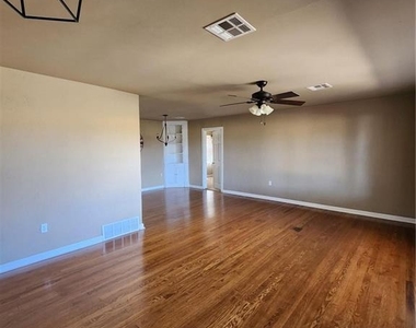 2514 Nw 46th Street - Photo Thumbnail 19