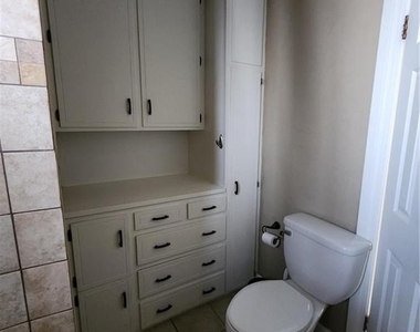 2514 Nw 46th Street - Photo Thumbnail 18