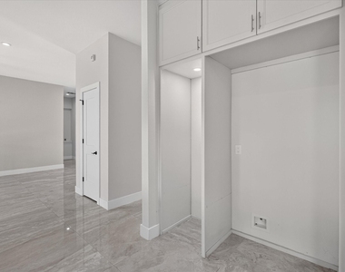 3061 Selma Lane - Photo Thumbnail 29