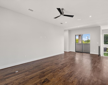 3061 Selma Lane - Photo Thumbnail 17