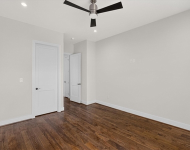 3061 Selma Lane - Photo Thumbnail 14