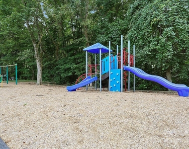 5237 Timbertop Lane - Photo Thumbnail 14