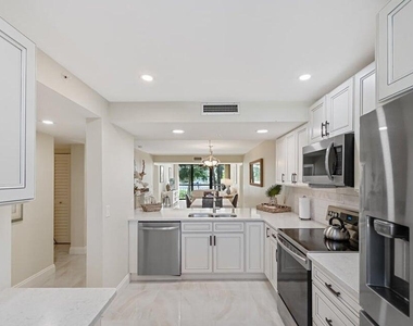 2101 Marina Isle Way - Photo Thumbnail 2