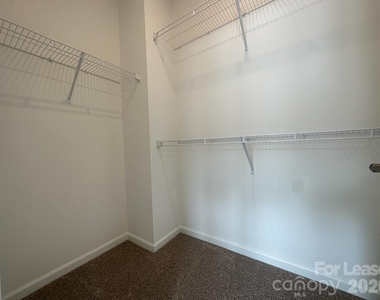 9233 Harwen Lane - Photo Thumbnail 20