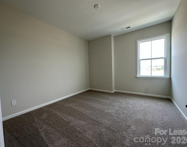 9233 Harwen Lane - Photo Thumbnail 18