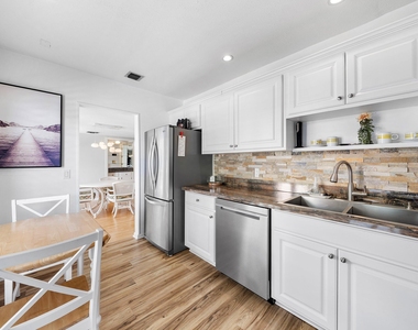 4022 B Quail Ridge Dr N - Photo Thumbnail 7