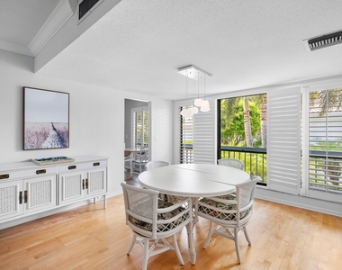 4022 B Quail Ridge Dr N - Photo Thumbnail 4