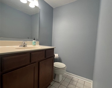6428 Whitewater Drive - Photo Thumbnail 8