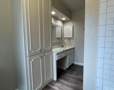 613 E Mustang Street - Photo Thumbnail 21