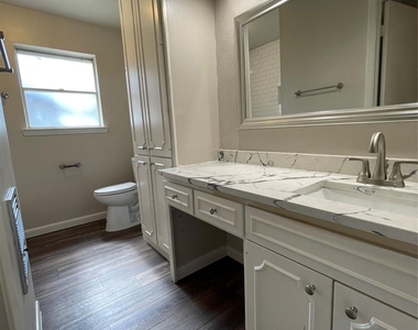 613 E Mustang Street - Photo Thumbnail 19