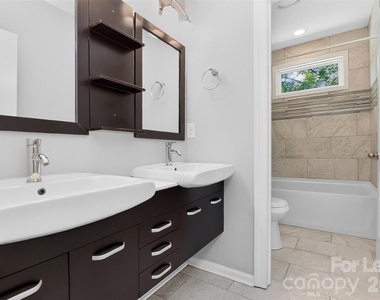 1736 Parsons Street - Photo Thumbnail 7