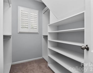 1736 Parsons Street - Photo Thumbnail 12