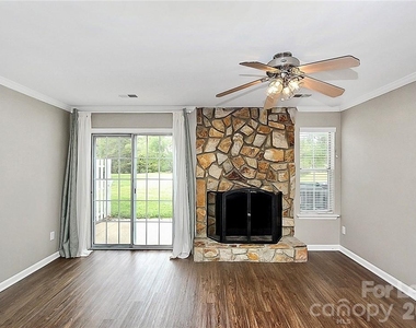 8203 Golf Ridge Drive - Photo Thumbnail 8