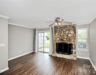 8203 Golf Ridge Drive - Photo Thumbnail 9