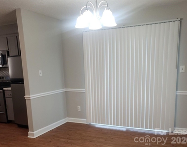 8111 Marcus Lane - Photo Thumbnail 2