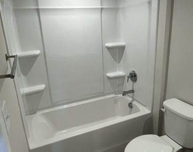 5013 Griers Hill Drive - Photo Thumbnail 7