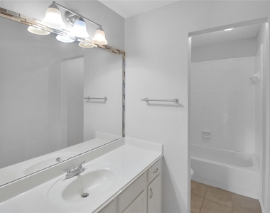 2905 Frontier Lane - Photo Thumbnail 21