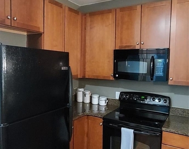 630 Calvert Street - Photo Thumbnail 6