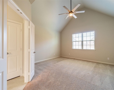 4666 Rhett Lane - Photo Thumbnail 18