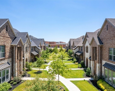 4666 Rhett Lane - Photo Thumbnail 32