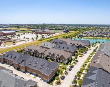 4666 Rhett Lane - Photo Thumbnail 36