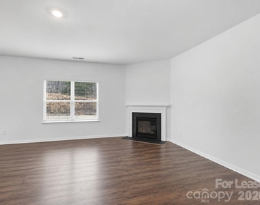 10971 Claystone Drive - Photo Thumbnail 8