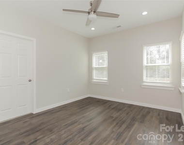 5417 Skycrest Drive - Photo Thumbnail 7