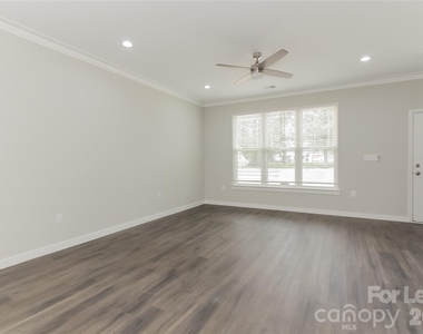 5417 Skycrest Drive - Photo Thumbnail 5