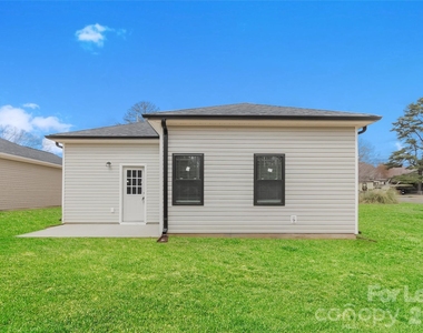5417 Skycrest Drive - Photo Thumbnail 14
