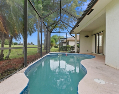 435 Sw Jefferson Circle - Photo Thumbnail 40