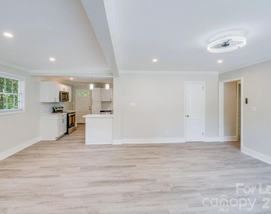 1719 Academy Street - Photo Thumbnail 14