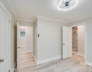 1719 Academy Street - Photo Thumbnail 7