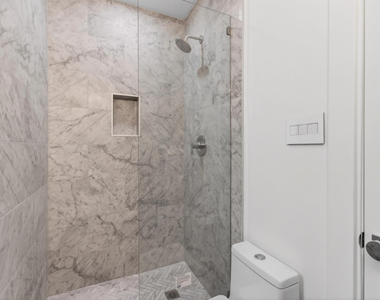 3720 Morton Avenue - Photo Thumbnail 12