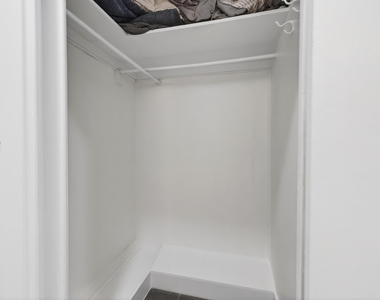 3720 Morton Avenue - Photo Thumbnail 17