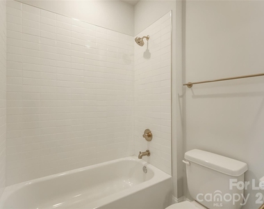 1107 Parkside Greenway Drive - Photo Thumbnail 38