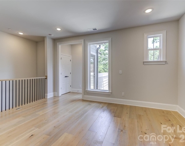 1107 Parkside Greenway Drive - Photo Thumbnail 42