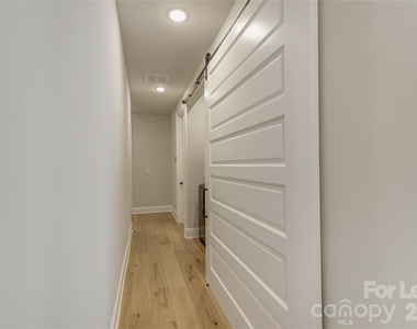 1107 Parkside Greenway Drive - Photo Thumbnail 31