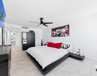 3589 S Ocean Boulevard - Photo Thumbnail 10