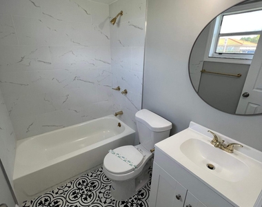 2605 Nw 135th Street - Photo Thumbnail 11