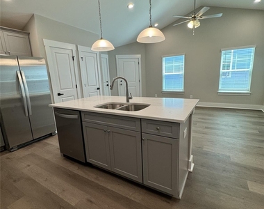 119 Brawley Villas Place - Photo Thumbnail 5