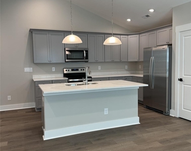 119 Brawley Villas Place - Photo Thumbnail 3