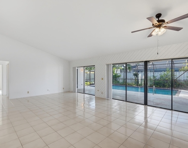 6846 Bianchini Circle - Photo Thumbnail 2