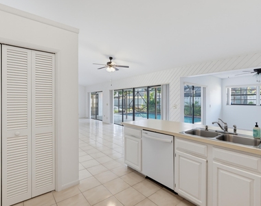 6846 Bianchini Circle - Photo Thumbnail 6