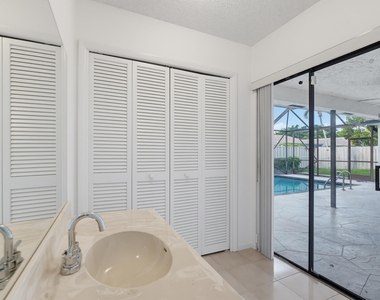 6846 Bianchini Circle - Photo Thumbnail 15